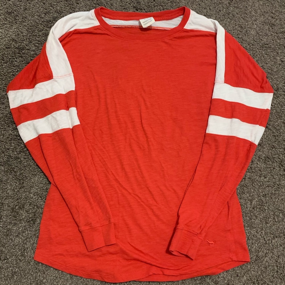 VICTORIA SECRET PINK LONG SLEEVE T-SHIRT RED